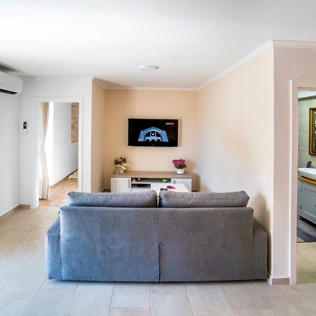 Emma Appartment Пореч Екстер'єр фото