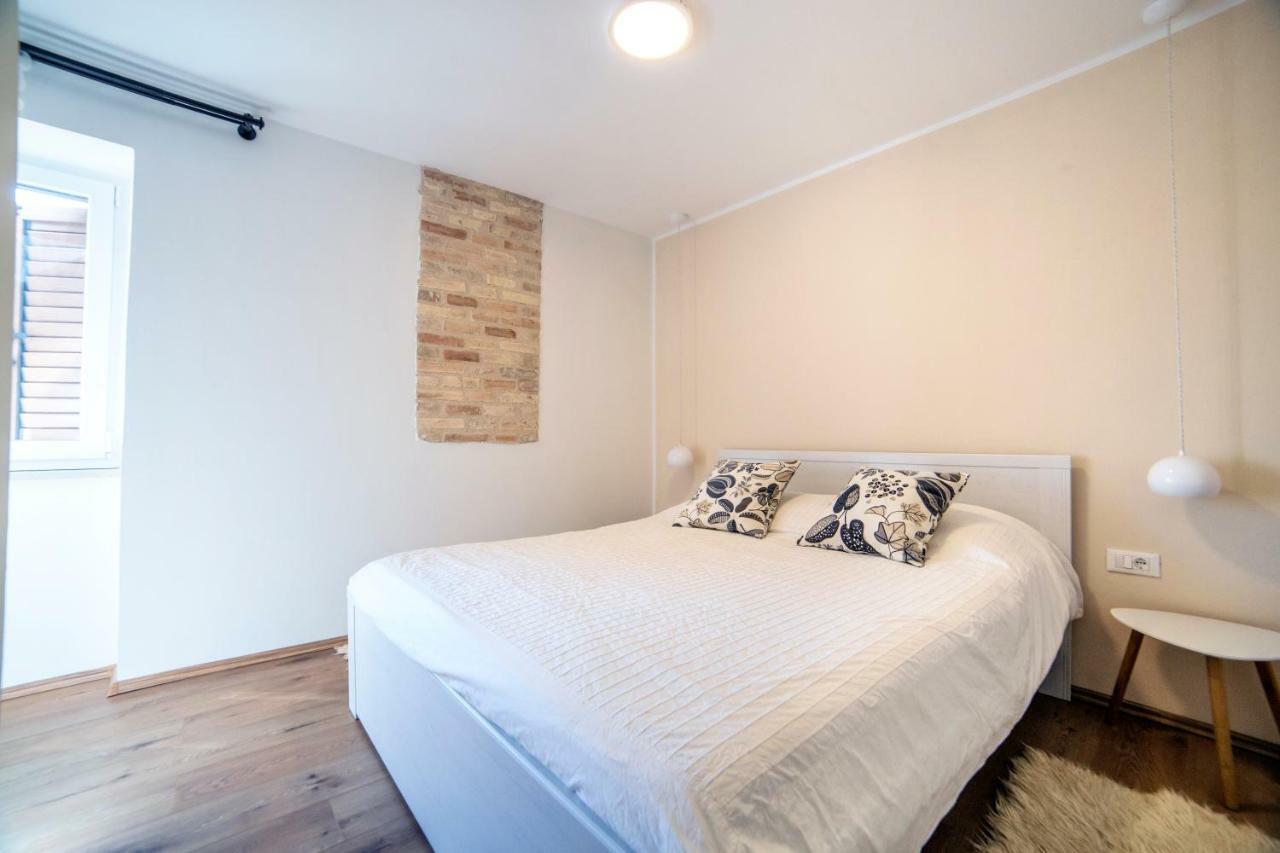 Emma Appartment Пореч Екстер'єр фото